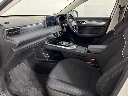 2022-Haval-Jolion-15T-Premium-Auto_8