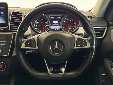 2018-Mercedes-AMG-GLE-Coupe-450-43-AMG-4Matic_11
