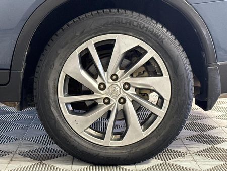 2015-Nissan-X-Trail-16-dCi-LE-4x4_6