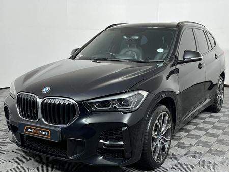 2022-BMW-X1-sDrive18d_0