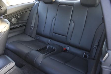 2014-BMW-4-Series-435i-Coupe-M-Sport_16