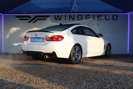 2014-BMW-4-Series-435i-Coupe-M-Sport_5