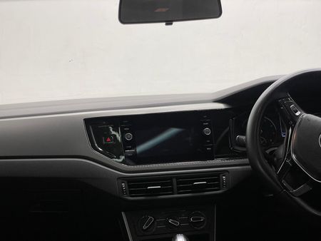 2019-Volkswagen-Polo-10-TSI-Comfortline-Auto_12