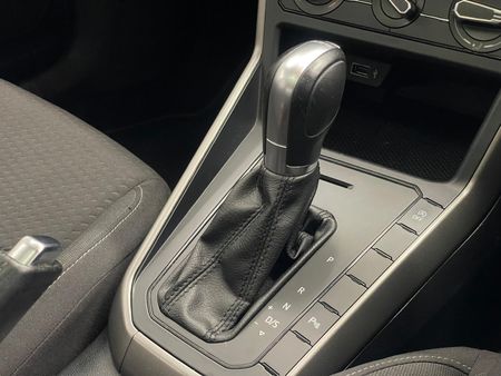 2019-Volkswagen-Polo-10-TSI-Comfortline-Auto_14