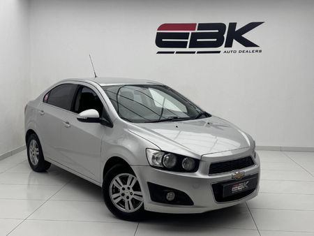 2016-Chevrolet-Sonic-16-LS_0