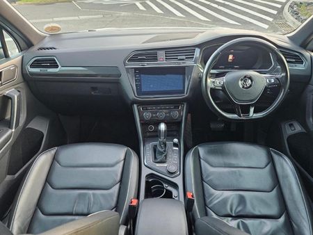 2017-Volkswagen-Tiguan-20-TDI-Highline-4Motion-Auto_5