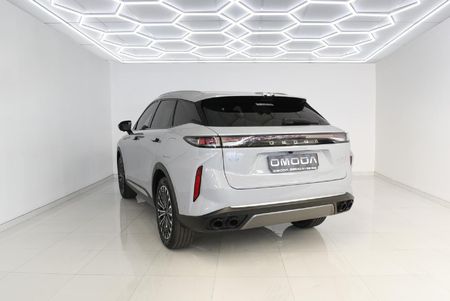 2026-Omoda-C9-15T-AWD-Phev_3
