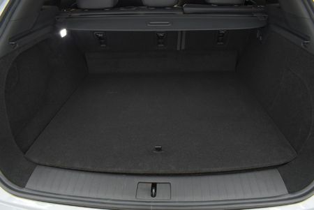 2026-Omoda-C9-15T-AWD-Phev_5