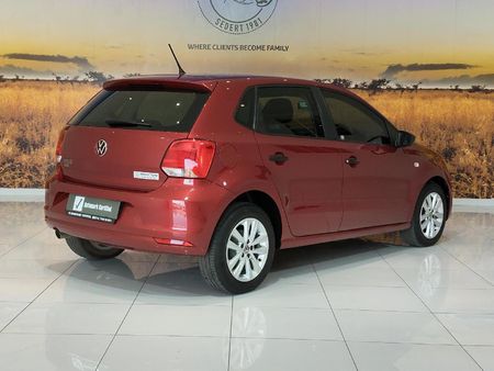 2023-Volkswagen-Polo-Vivo-14-Trendline-5-dr_7