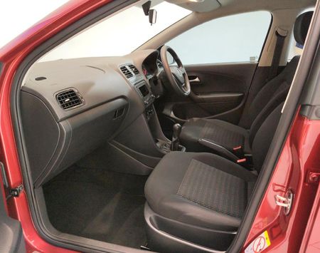 2023-Volkswagen-Polo-Vivo-14-Trendline-5-dr_8