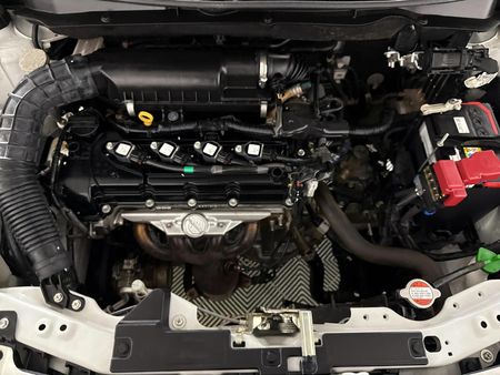 2022-Suzuki-Swift-12-GLX_12