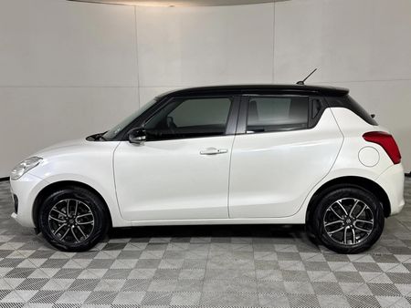 2022-Suzuki-Swift-12-GLX_18