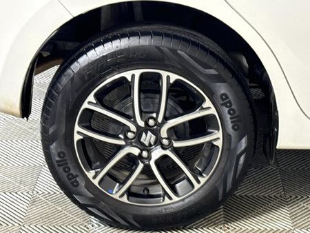 2022-Suzuki-Swift-12-GLX_7