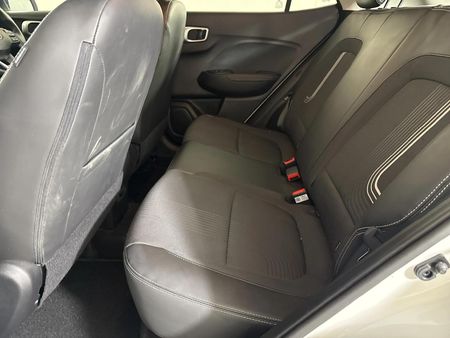 2022-Hyundai-Venue-10-TGDI-Fluid-Auto_2