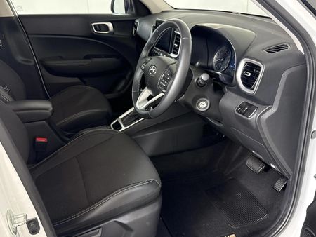 2022-Hyundai-Venue-10-TGDI-Fluid-Auto_8