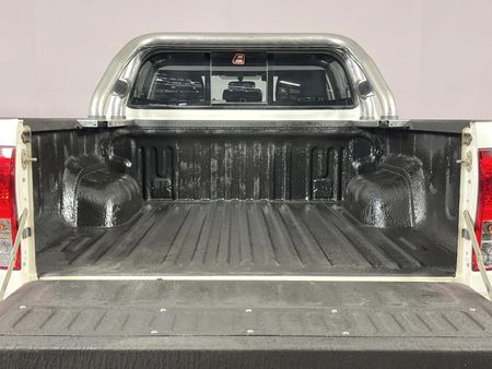 2020-Toyota-Hilux-24-GD-6-Raised-Body-SRX-Auto-Double-Cab_13