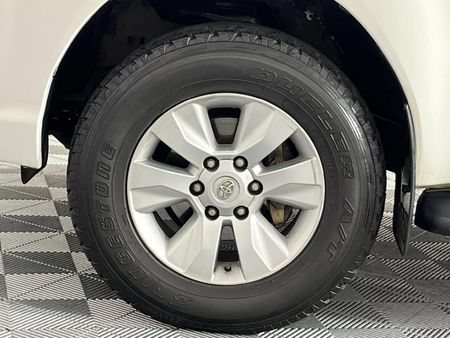 2020-Toyota-Hilux-24-GD-6-Raised-Body-SRX-Auto-Double-Cab_4