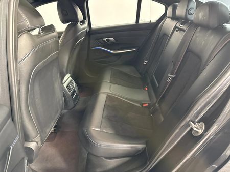 2021-BMW-3-Series-320i-M-Mzansi-Edition-Auto-g20_3