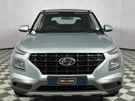 2022-Hyundai-Venue-12-Motion_14
