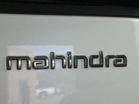 2025-Mahindra-XUV-3XO-12T-MX3-Auto_11