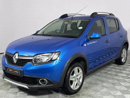 2015-Renault-Sandero-900T-Stepway_0
