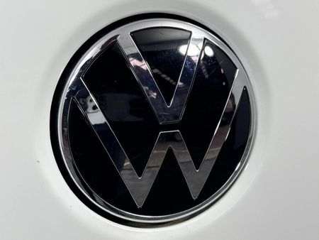 2025-Volkswagen-Polo-Vivo-14_11