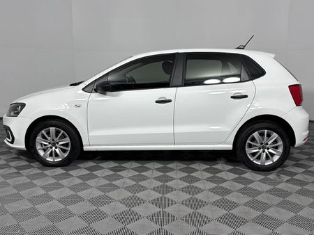 2025-Volkswagen-Polo-Vivo-14_19