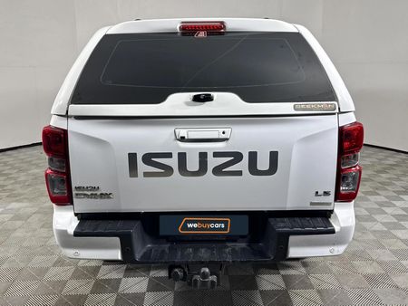 2023-Isuzu-D-Max-19-DDI-HR-LS-Auto-Double-Cab_14