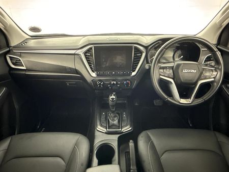 2023-Isuzu-D-Max-19-DDI-HR-LS-Auto-Double-Cab_1