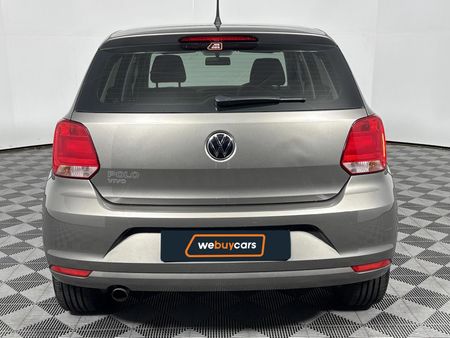 2024-Volkswagen-Polo-Vivo-16-Comfortline-Auto-5-dr_18
