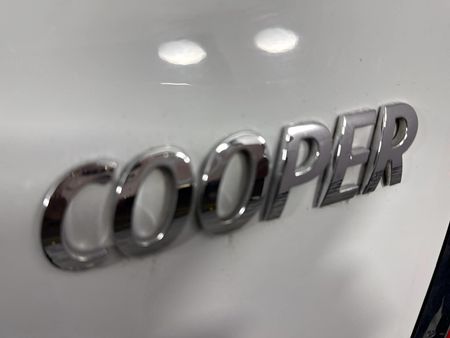 2019-MINI-Countryman-Cooper-Auto_11