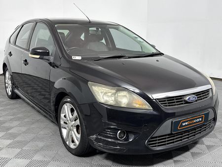 2010-Ford-Focus-18-Si-5-dr_15