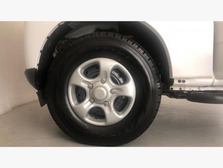 2025-Mahindra-Pik-Up-22-mHawk-S4-4x4-Single-Cab_17