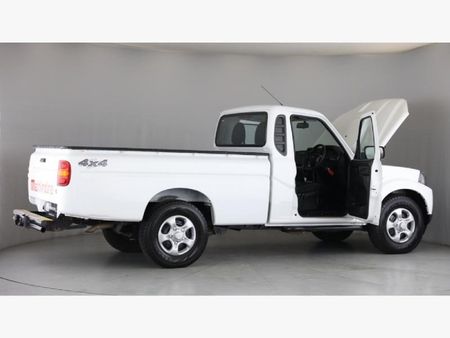 2025-Mahindra-Pik-Up-22-mHawk-S4-4x4-Single-Cab_23