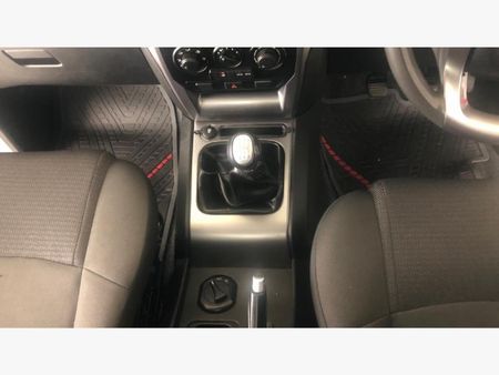 2025-Mahindra-Pik-Up-22-mHawk-S4-4x4-Single-Cab_8