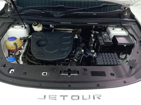 2025-Jetour-X70-Plus-15T-Deluxe_8
