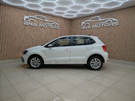 2024-Volkswagen-Polo-Vivo-16-Comfortline-Auto-5-dr_4
