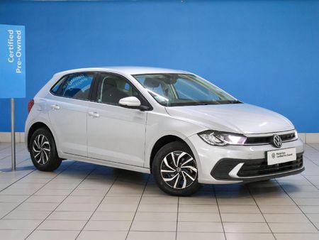 2025-Volkswagen-Polo-10-TSI_0