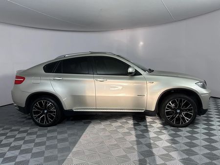 2010-BMW-X6-xDrive35i_19