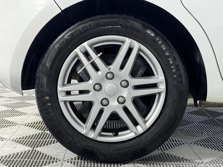 2017-Opel-Corsa-10T-EcoFlex-Essentia-5-dr_7