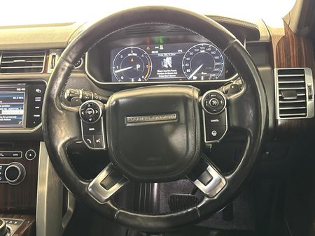 2014-Land-Rover-Range-Rover-44-SD-V8-Vogue-SE_12