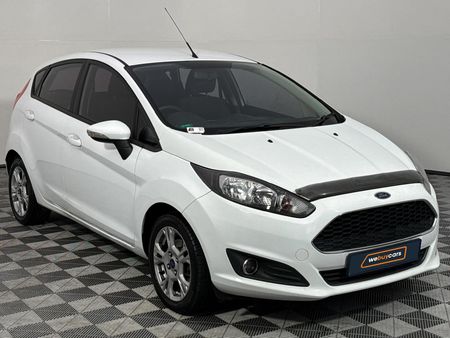 2017-Ford-Fiesta-10-EcoBoost-Trend-5-dr_13