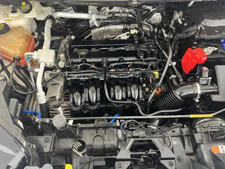 2016-Ford-EcoSport-15-TiVCT-Titanium-Auto_13