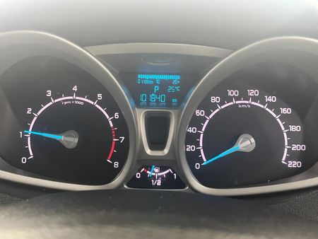 2016-Ford-EcoSport-15-TiVCT-Titanium-Auto_2