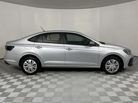 2022-Volkswagen-Polo-Classic-16-Life_14