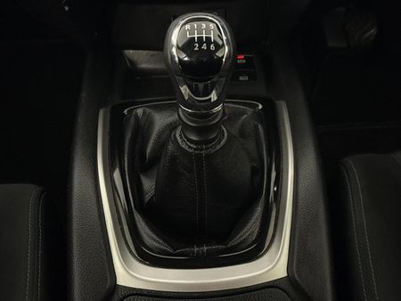 2020-Nissan-X-Trail-16-dCi-Visia-7-seat_10