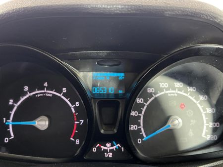 2017-Ford-EcoSport-15-TiVCT-Ambiente_2