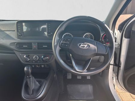 2026-Hyundai-Grand-i10-10-Motion_13