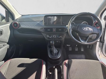 2026-Hyundai-Grand-i10-10-Motion_17
