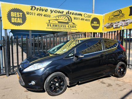 2011-Ford-Fiesta-Passion-For-Life_3